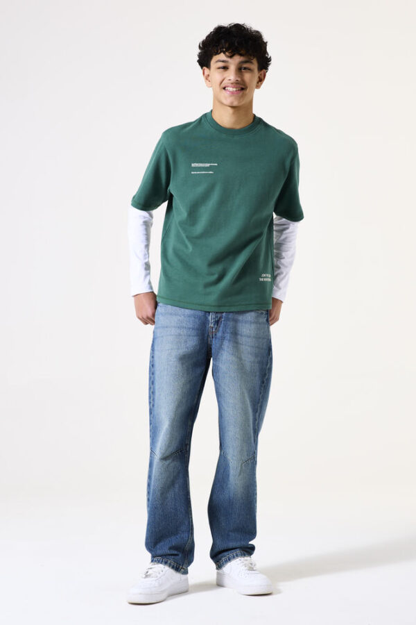 camiseta con estampado verde