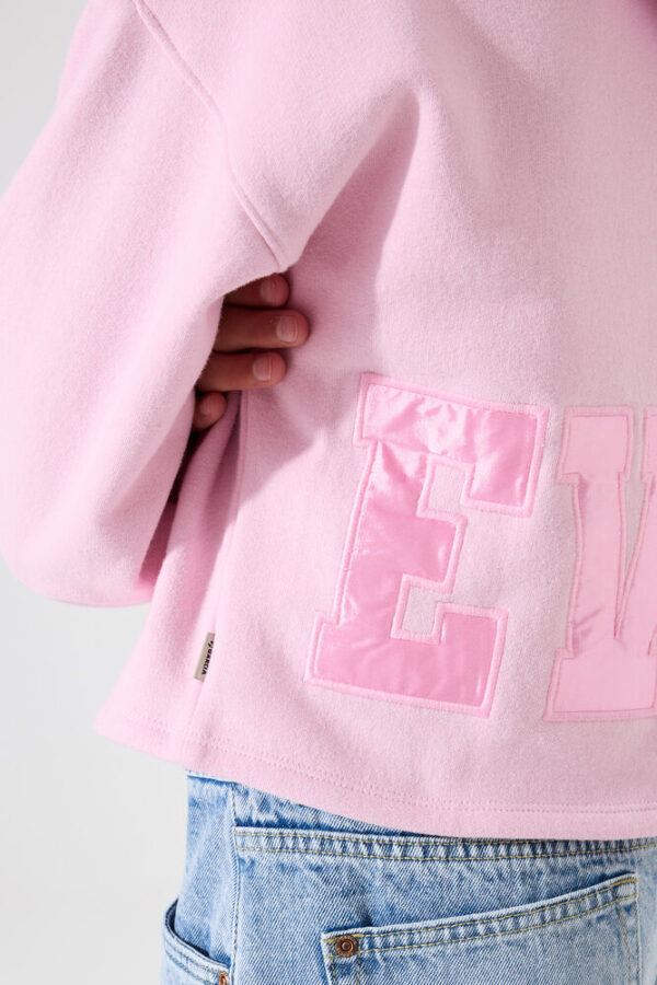 Sudadera con capucha rosa