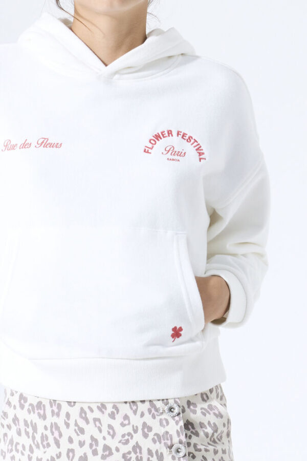 Sudadera color blanco roto