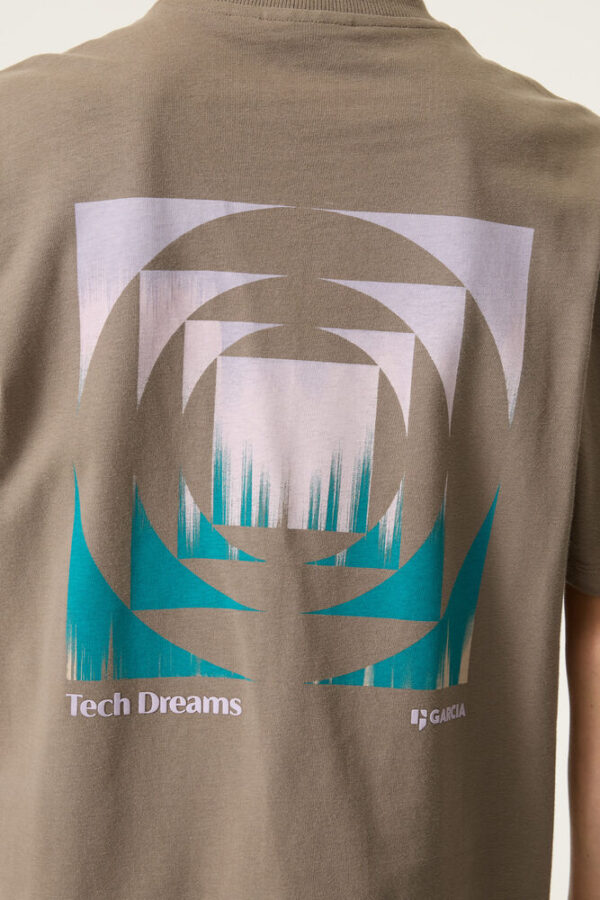 Camiseta con estampado delantero y trasero