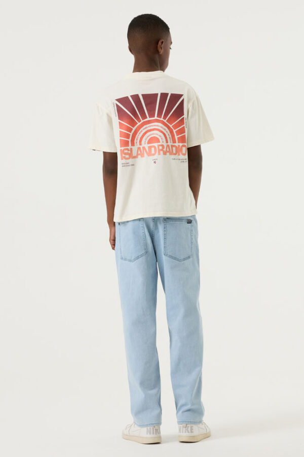 Vaqueros rectos lavado claro