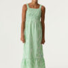 q262480-7060-onmodel-total-1000-e9ce6d2c Vestido a rayas