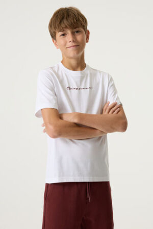 Camiseta blanca con estampado